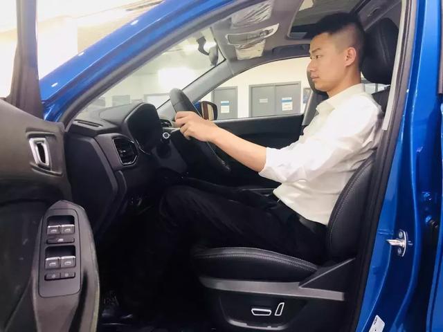将上市的十万级重磅纯电SUV,搭载AI系统,续航超400km