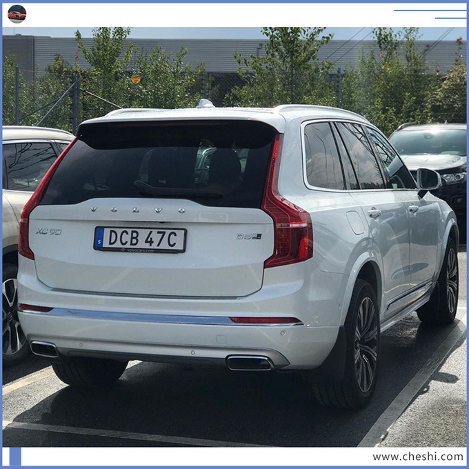 沃尔沃新XC90实拍，内饰比宝马X5还豪华，有人攥了挡把半小时