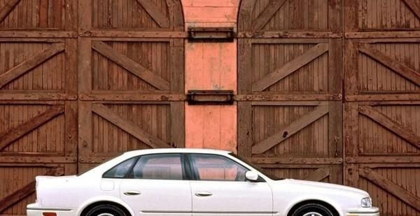 Infiniti30周年纪念特仕车秋季上市 圆石滩车展首演