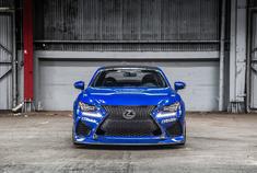 豪华跑车雷克萨斯-RC F 5.0L 477马力V8发动机