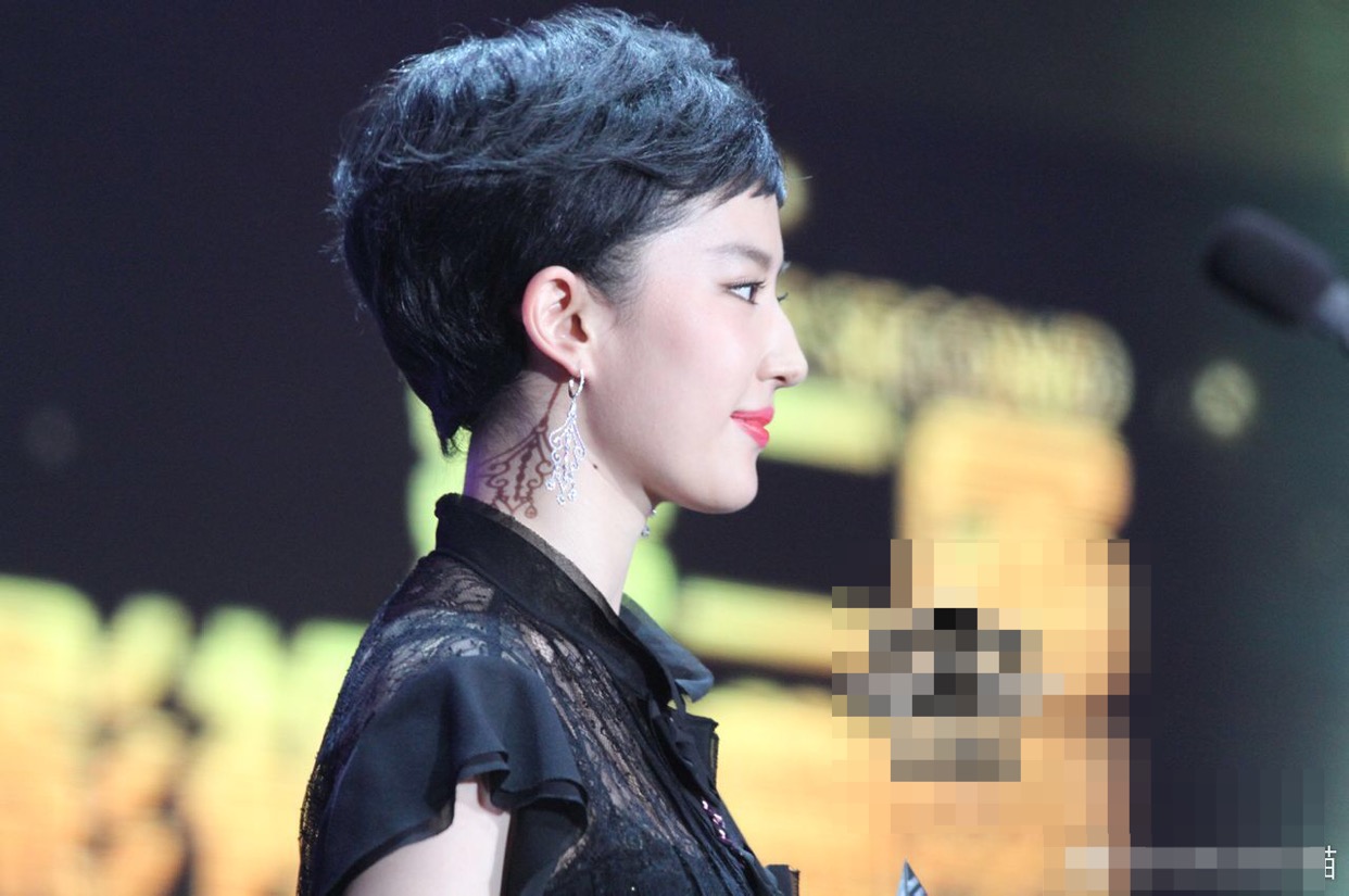 当刘亦菲留起短发，仙女的气质都不在了还是长发更适合她