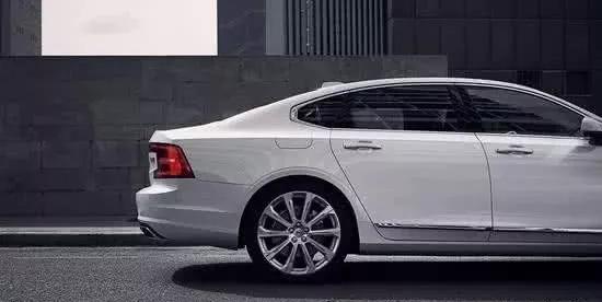 配置优化 新款沃尔沃S90 T8售49.99-61.39万