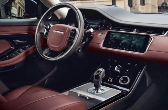 业界最“骚”SUV:五屏吸晴,2.0T+9速,249马力