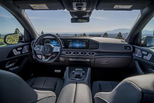 5.2米7座SUV,奔驰大改款GLS发表,网友提问:啥是洗车功能?