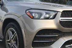 来自加拿大版2020款奔驰GLE450拆箱验货。