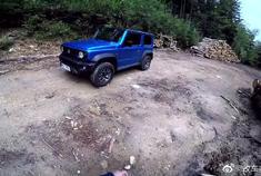 新款铃木吉姆尼云驾驶，1.5升的小车越野能力贼强！