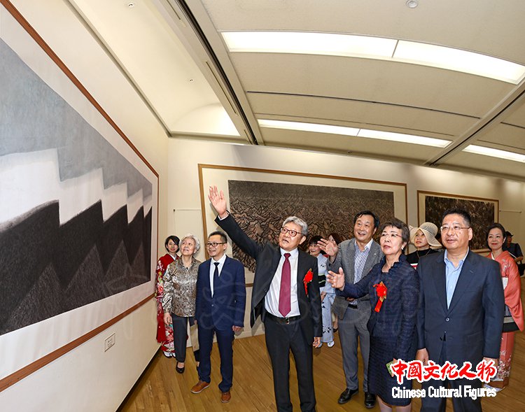 既要笔墨 又要现代—姜宝林艺术展在日本福冈亚洲美术馆隆重举行