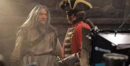 李连杰代言网游，成龙拍烂片，曾经的功夫巨星跌下神坛？