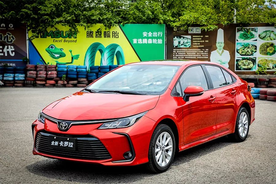 全新卡罗拉对比轩逸,15万内2款热门合资轿车的全面对决!