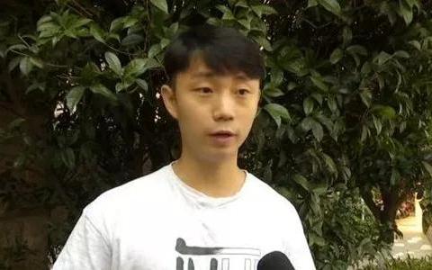 代驾将保时捷开下水，车主索赔100万！网友：应该各一半