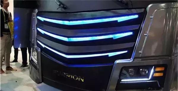 自带直升机的顶级豪华房车，全球只有一辆，石油大亨都买不到