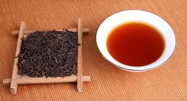 安吉白茶不是白茶？铁观音不是绿茶？这些茶类误解你中了几条？