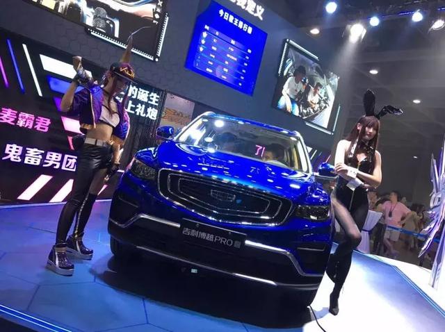 连BBA都没有做到的“跨次元营销”,TA是怎么做到的?