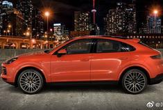 来看看保时捷的Cayenne Coupé熔岩橙