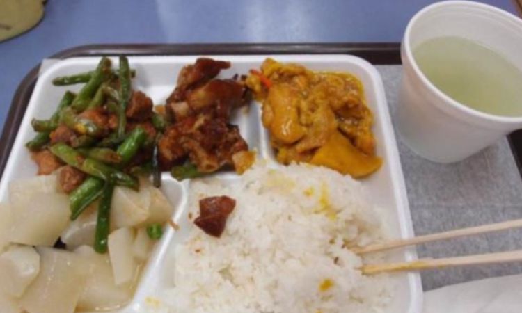 各国大学食堂饭菜大比拼,看完别的国家膳食搭配,还是中国的营养