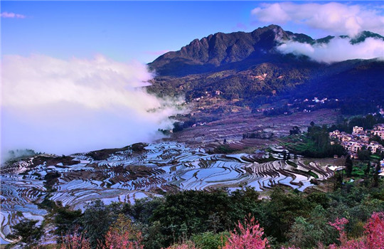云南人口有多少_云南德钦奔子兰Benzilan in Deqin,Yunnan