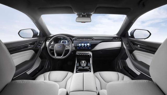福特国内首款纯电SUV-领界EV正式上市,18.28万起,亮点有哪些?