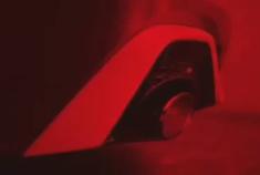 全新2020 Audi RS6 Avant （C8)！动态视频↓