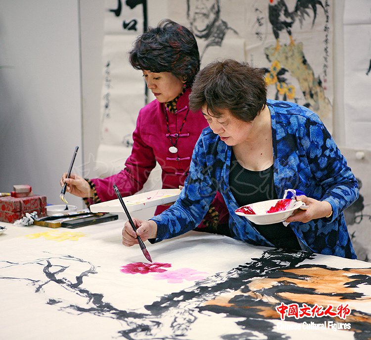光影彩墨李前宽肖桂云艺术展专馆将在长春东北亚艺术中心开馆之二