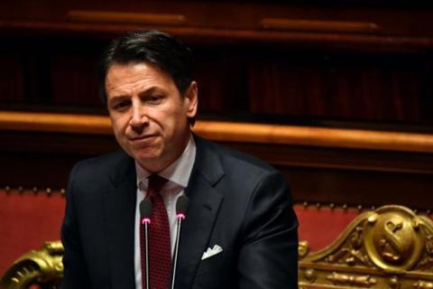 当地时间8月20日，意大利总理孔特在意大利参议院发表讲话，宣布辞去总理职务。（图片来源：新华社）