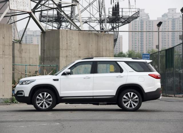新款长安CS95颜值爆表,霸气造型秒杀哈佛H9,全系2.0T动力强劲