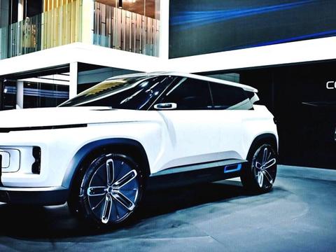 外形高度还原概念车 吉利全新SUV曝光：或将定名为“icon”