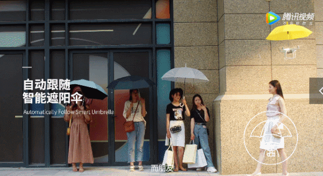 北京比基尼风靡全球，还登上了时装周，雪碧公司卖比基尼避暑套餐