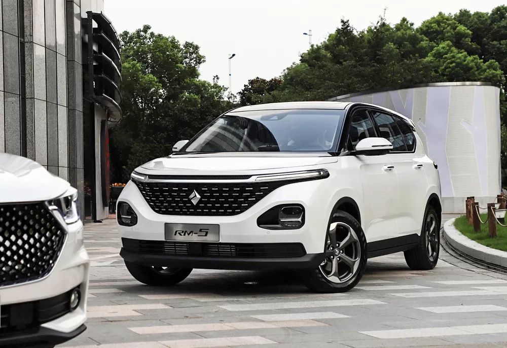 新宝骏品牌正式亮相2台新车,颜值超高,9月将上市!