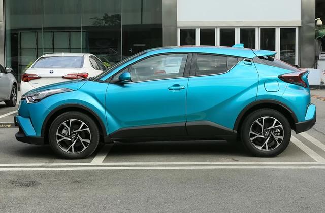 丰田最“丑”SUV,14万起,今年才卖两万多台,网友:这不应该