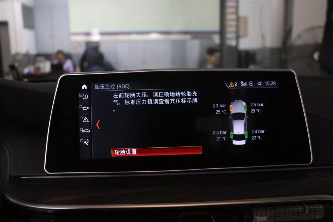 【网友问答】卖80万的“面包车”,凭啥加价几十万?