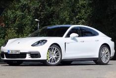 汽车视频：保时捷Panamera 4e混合动力车