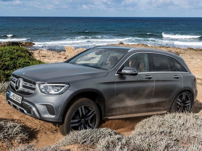 奔驰国产GLC加长上市，提供多个中国市场专属，还有AMG版本，最低39万