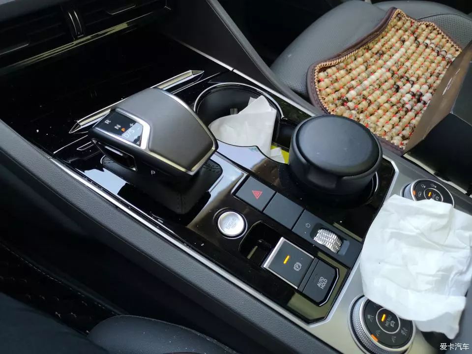 天籁车主想换SUV,不喜X5,大众途锐怎么样?