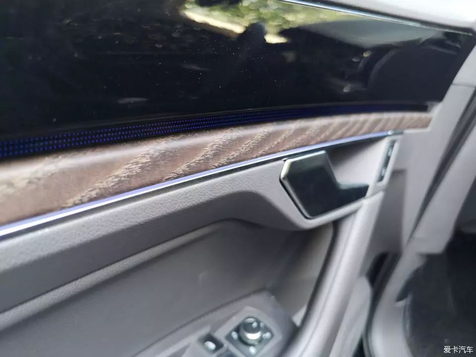 天籁车主想换SUV,不喜X5,大众途锐怎么样?