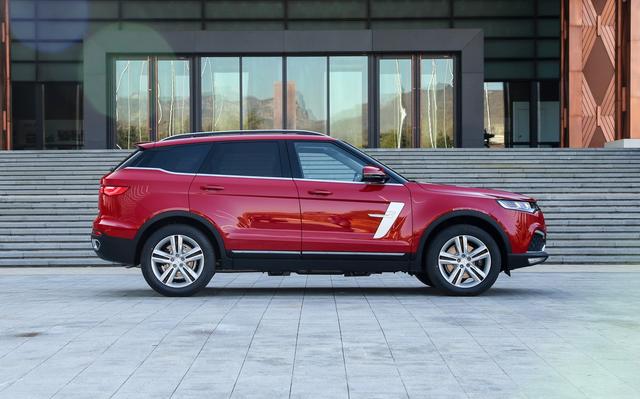唯一不被骂的众泰SUV,外观内饰纯自主设计,轴距2.85米,卖11万