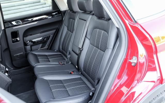 唯一不被骂的众泰SUV,外观内饰纯自主设计,轴距2.85米,卖11万