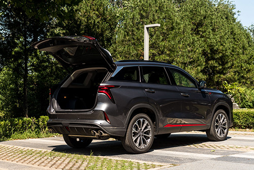 最美中国车竟是辆15万的SUV,实拍长安CS75PLUS
