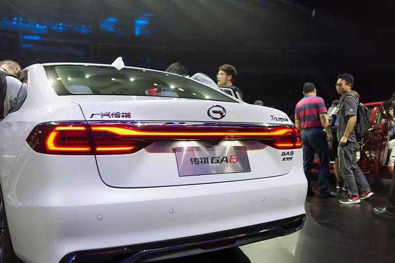 售价10.88万元起 新一代传祺GA6诠释自主中型车新价值