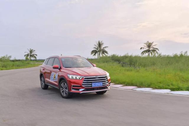 20几万拥有百公里加速4.7秒的SUV 试驾比亚迪宋Pro