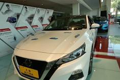 外观篇 实拍全新一代天籁，比雅阁更运动！