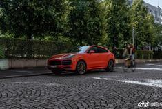 保时捷新卡宴 Turbo Coupe  最美轿跑SUV，没有之一！