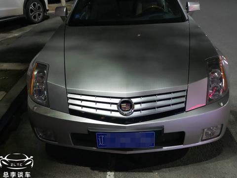 罕见的正宗美式V8跑车，国内的保有量比法拉利还少，外形前卫