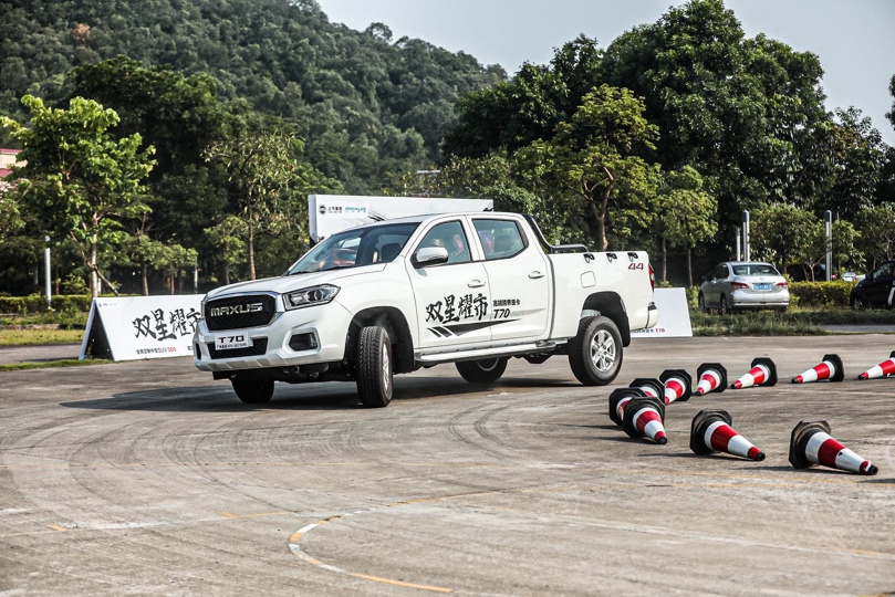 上汽MAXUS举办D60/ T70双车广州上市及试驾会