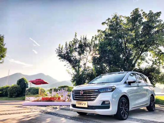 试驾汉腾V7:给我一辆MPV,便能找到那份简单的小幸福