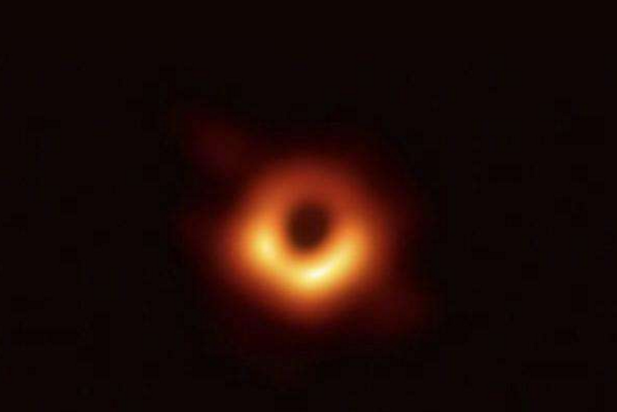 黑洞怎么画最美 434a-icuacsa6590333.png