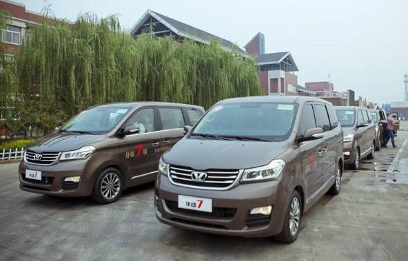 销量低迷,华颂唯一车型华颂7出路在哪