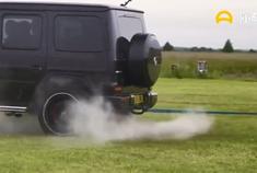 宾利 Bentayga vs 奔驰Benz AMG G63，拉断绳。