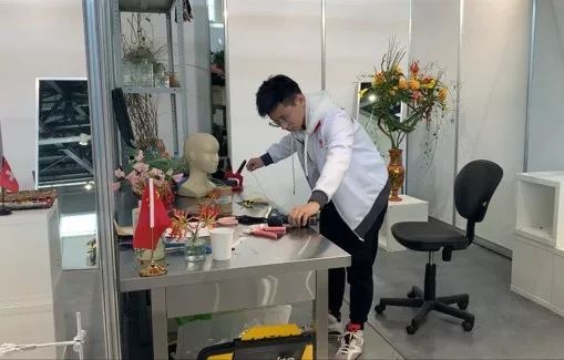中国拿下这项大赛奖牌榜第一海外网友:干得漂亮 中国拿下这项大赛奖牌榜第一海外网友:干得漂亮