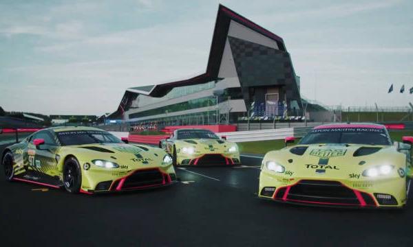 帅！（: Aston Martin Racing）