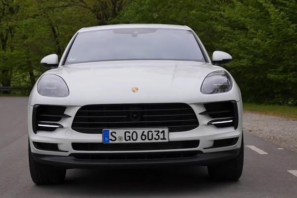 保时捷又一性能SUV！配2.9T V6发动机，4.3s破百